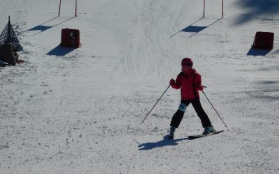 What Ski and Snowboard Elements Are Necessary for a Good First Experience?